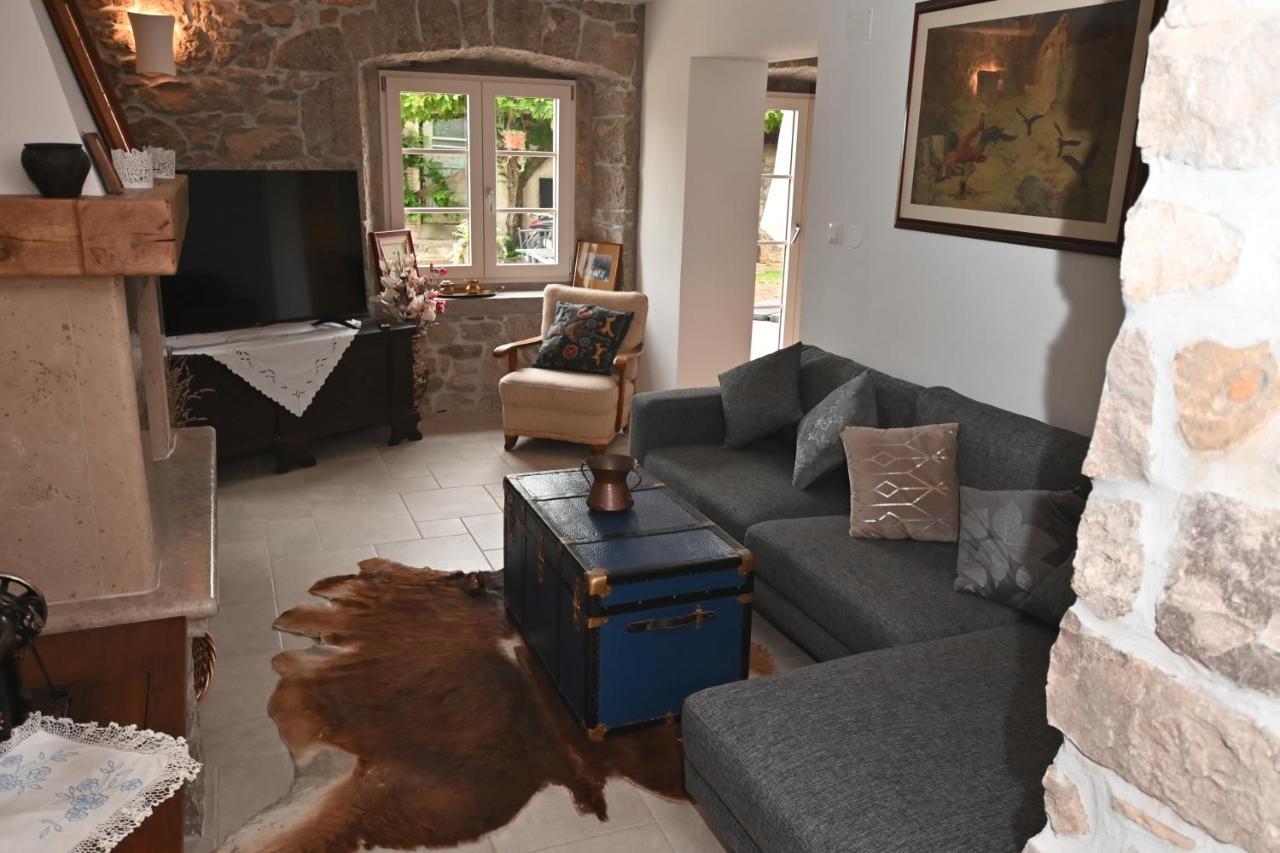 Villa Mavrici, Neighbors Free Buzet Zewnętrze zdjęcie